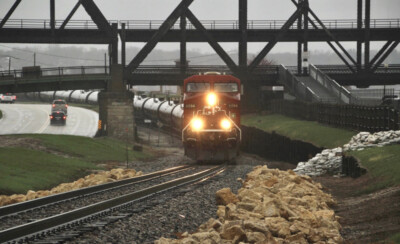 Four U.S. legislators back Canadian Pacific-Kansas City Southern merger