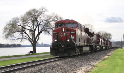 CP and KCS defend merger, rebut claims of critics including other Class I lines and Metra