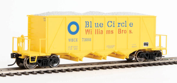 Walthers 40-foot Ortner 100-ton aggregate hopper