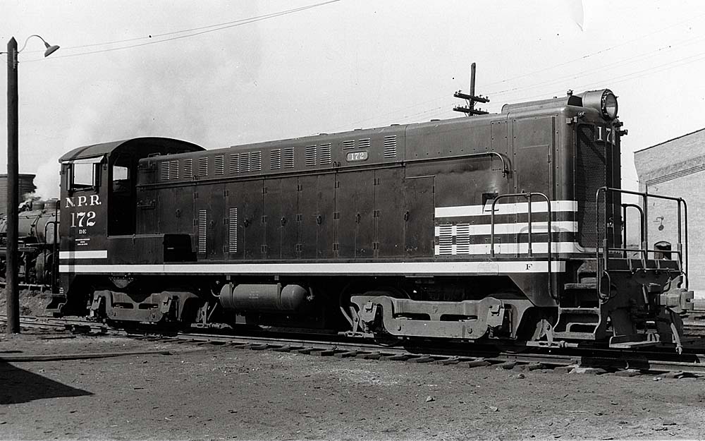 Baldwin diesel locomotive in black with end striping