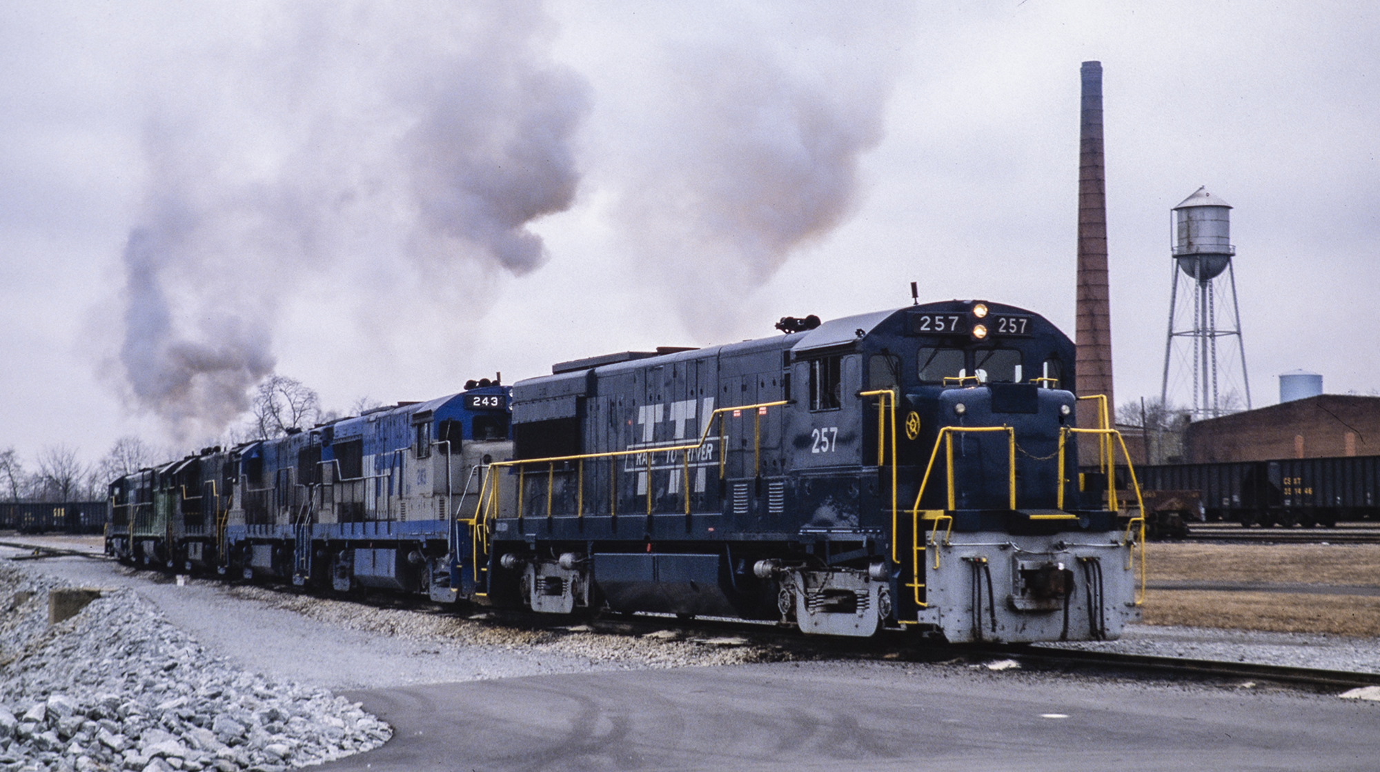 TTI blue locomotives