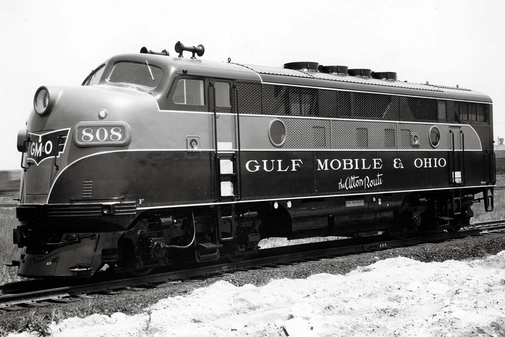 Streamlined diesel locomotive without train was among best-selling Electro-Motive diesel locomotives