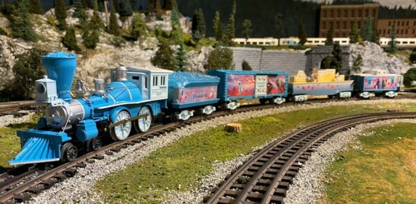 Lionel Disney Frozen II train set review