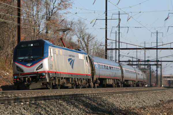 Downed catenary halts Amtrak and commuter service between New York and Philly