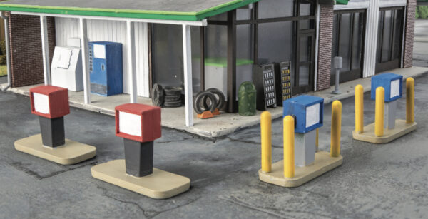 Walthers gas station details in HO scale