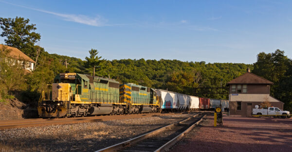 Reading & Northern again sees significant freight, passenger growth
