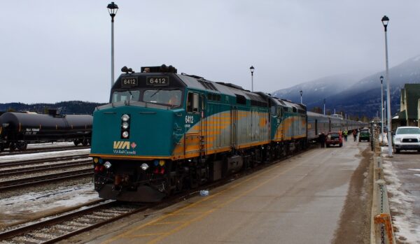 Ride the VIA Rail Canadian while you can: Analysis