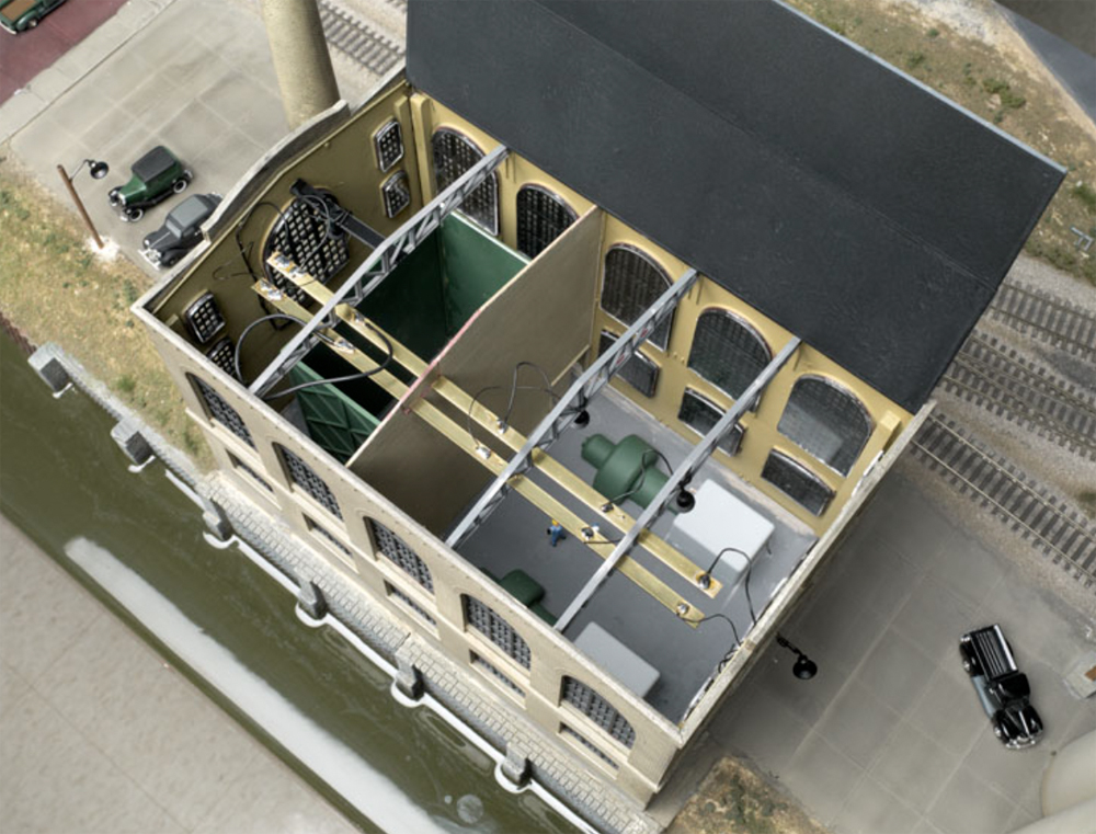 11 easy urban lighting tips for your model railroad layout: An image of the interior of a model structure