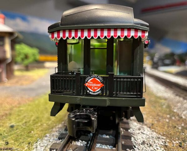 Lionel heavyweight observation cars make their debut