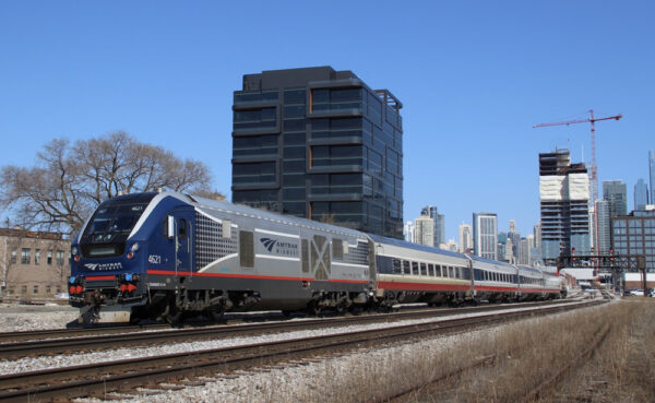 More Midwest Venture cars enter service; California still waits