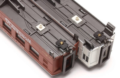 How do I replace snap-on trucks?