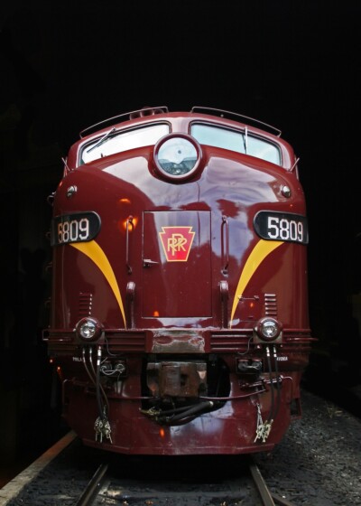 From the Cab: I ran EMD E8 locomotives