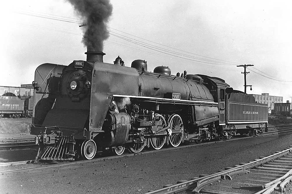 Steam Delaware & Hudson locomotive in profile