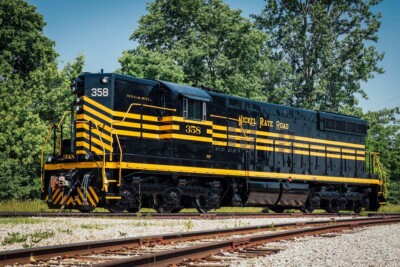 Gleaming SD9 reminds us of Nickel Plate Road’s big switch