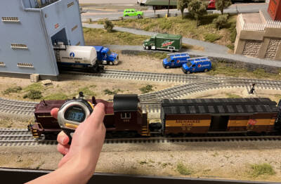 How to calculate the speed of toy trains
