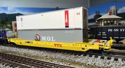 Lionel Husky-Stack Cars