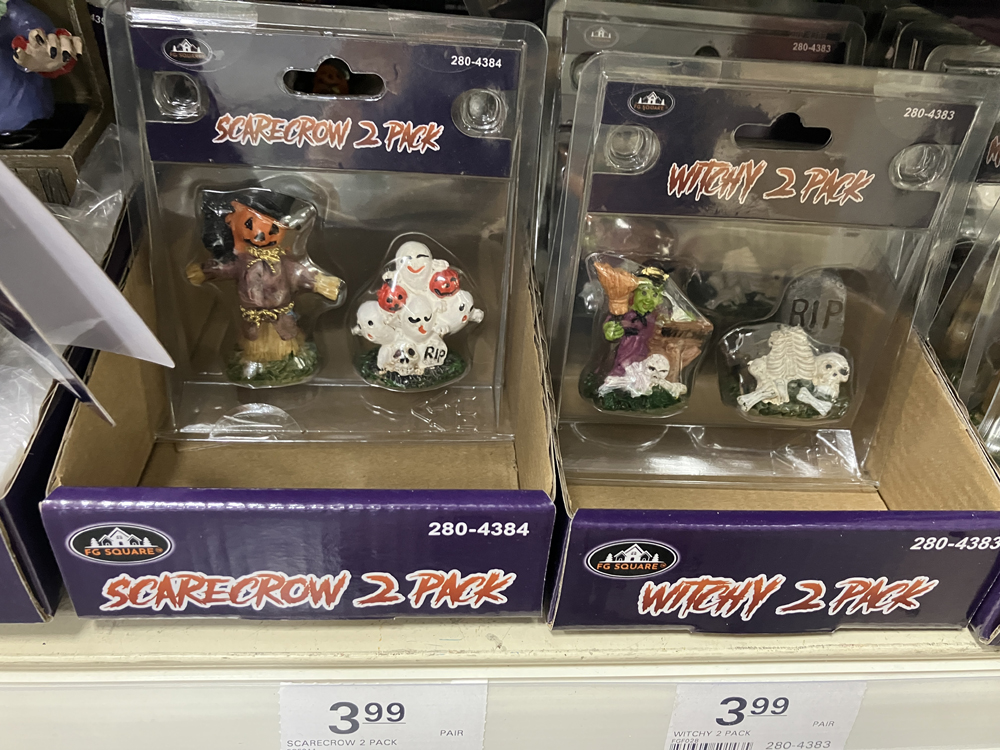 two figure packs