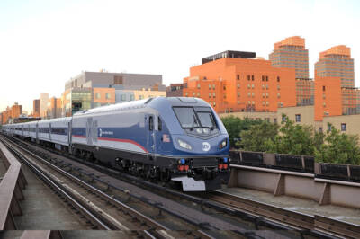 Connecticut orders six dual-mode locomotives from Siemens