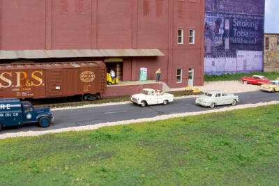 Ground foam for model railroad layouts