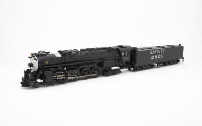 Locomotives We Love: MTH Premier Santa Fe No. 2926