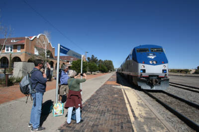 Amtrak offers $250 USA Rail Pass, regional bargains