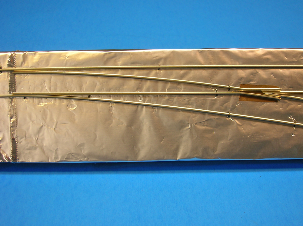 The point and closure rails are now shown within the turnout