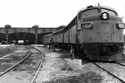 Amtrak Indianapolis services through time