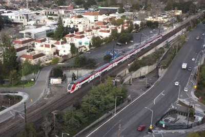 Caltrain tests electric trainsets on Redwood City-Mountain View segment (with video)