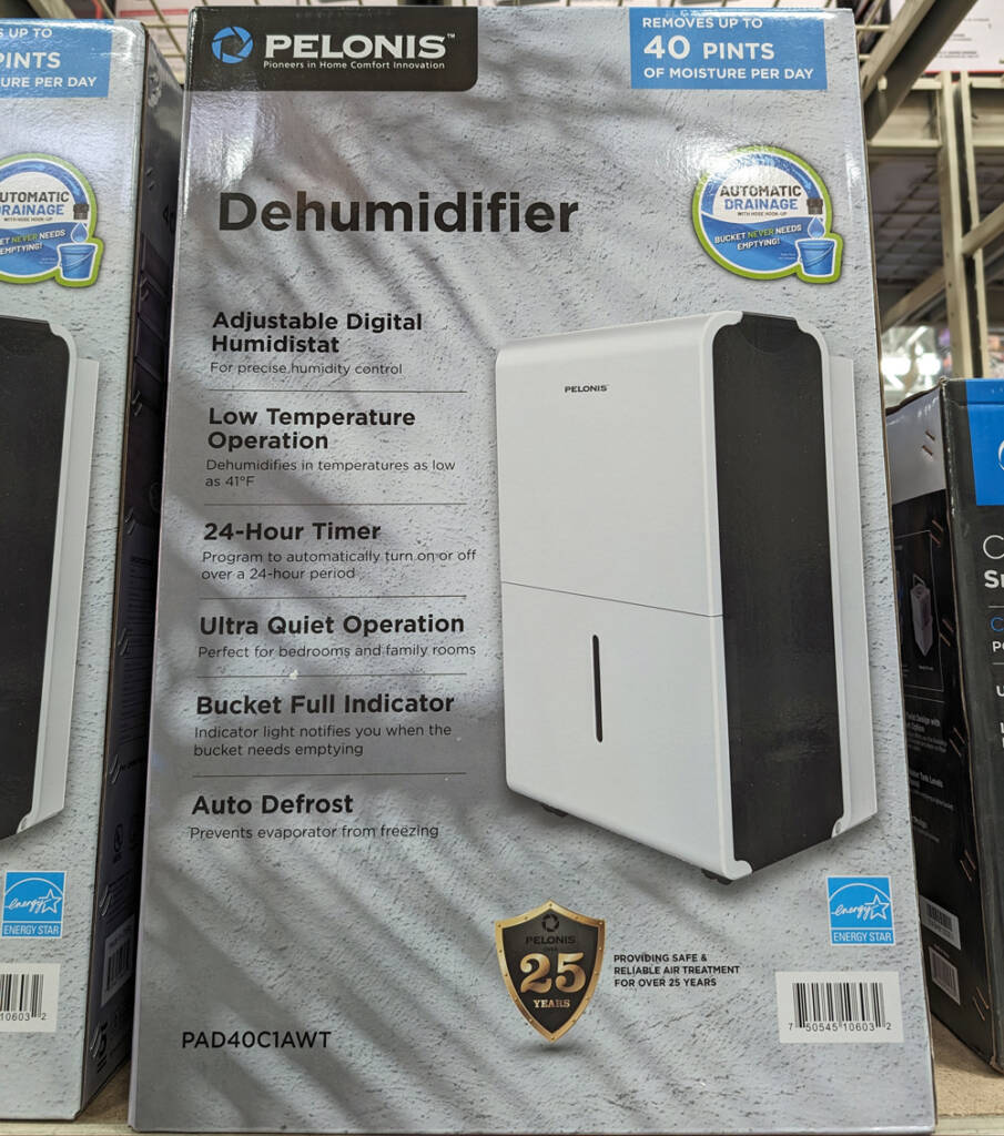 Picture of a dehumidifier box
