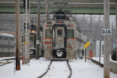 South Shore to close ticket offices at stations in Chicago and Michigan City