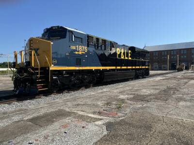 Pittsburgh & Lake Erie heritage locomotive emerges from CSX’s Waycross paint shop