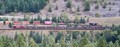 Teamsters Canada Rail Conference members reauthorize strikes against CN, CPKC