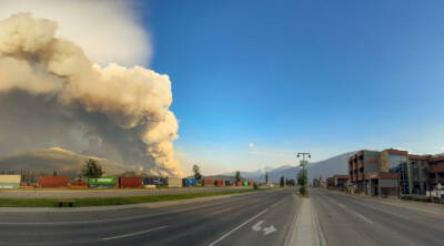 Wildfire devastates Jasper, Alberta; shuts down CN and VIA Rail service