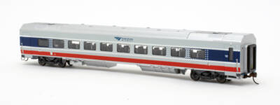 Bachmann HO scale Venture coach