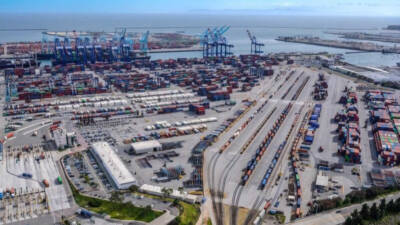 Port of LA plans $52 million on-dock rail upgrade