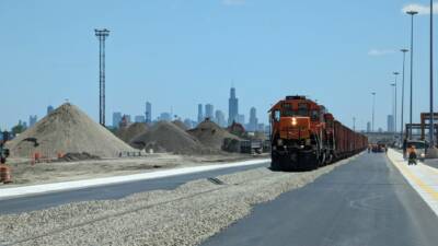 BNSF marks milestone in second phase of Cicero intermodal terminal expansion