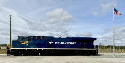 CSX unveils final heritage locomotive