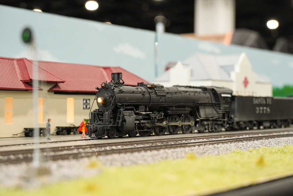 Ho scale steam locomotive at a station