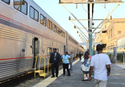 Amtrak’s union workers to receive $900 bonus