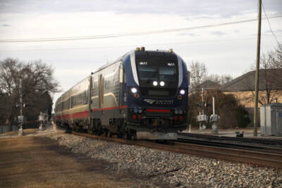 Equipment issues lead to three Amtrak cancellations on Chicago-Milwaukee route