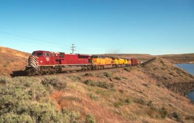 New-build six-axle locomotive lease fleets