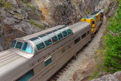 Moving ‘Silver Splendor’ to Conway Scenic