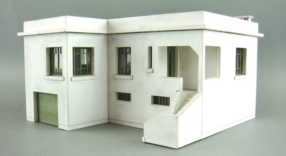 A white model structure