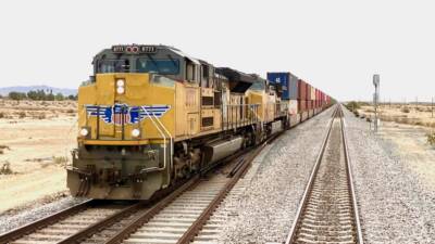 Intermodal likely to face volume headwinds due to economic uncertainty, analyst says