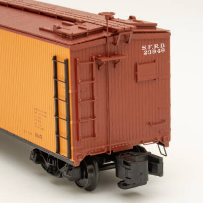 ScaleTrains S 40-foot wood refrigerator car