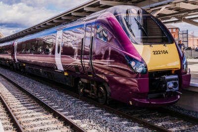 Two UK railways begin test of GPS-based ticketing system