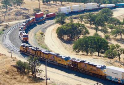 Vena: Rivals fear strength of a combined Union Pacific and Norfolk Southern