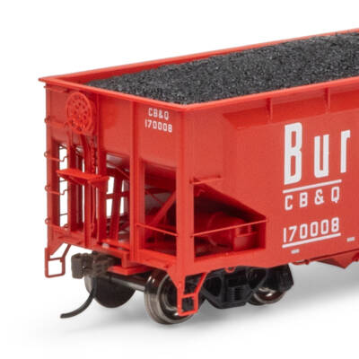 Athearn HO three-bay offset-side hopper
