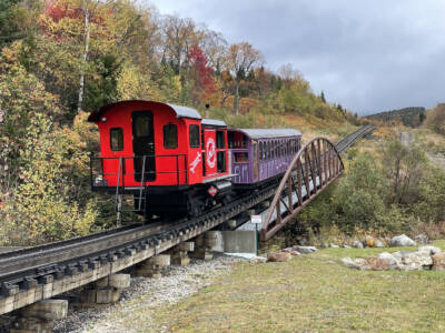 Mount Washington Cog Railway rescues hikers