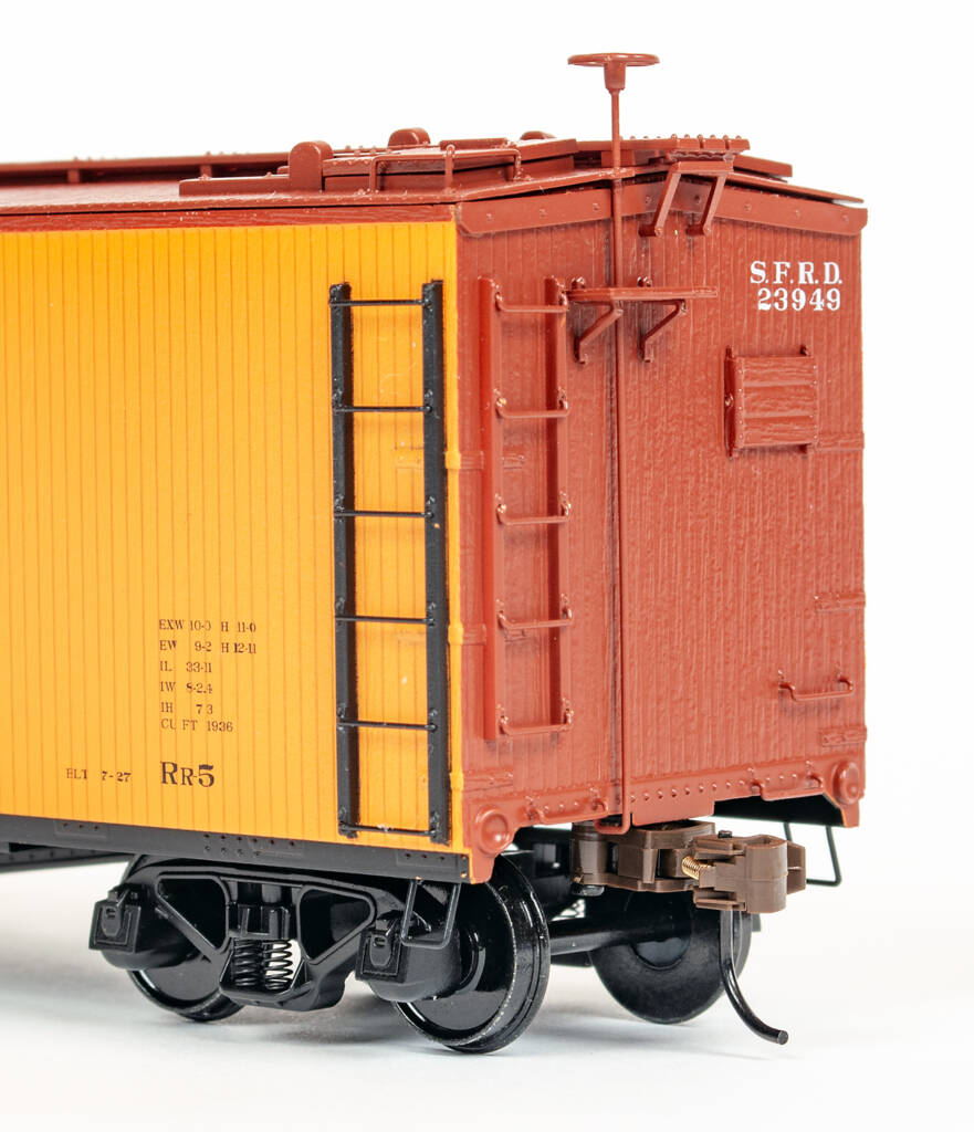 Color photo showing B end of S scale wood refrigerator car.
